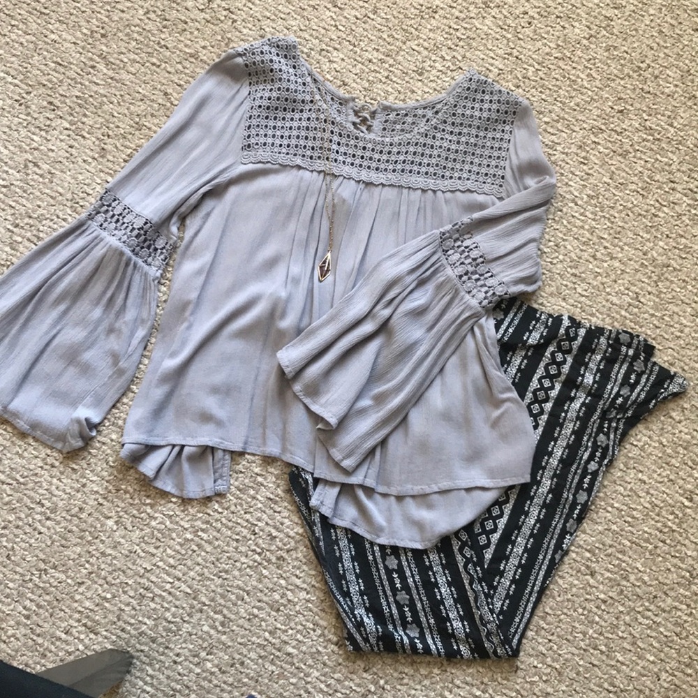 Bell sleeve top